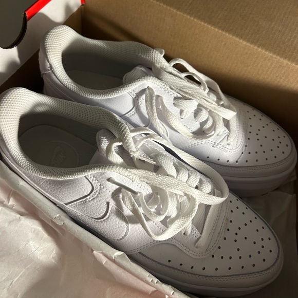 Nike Court Vision Alta Women's Sneakers - White - Picture 2 of 4